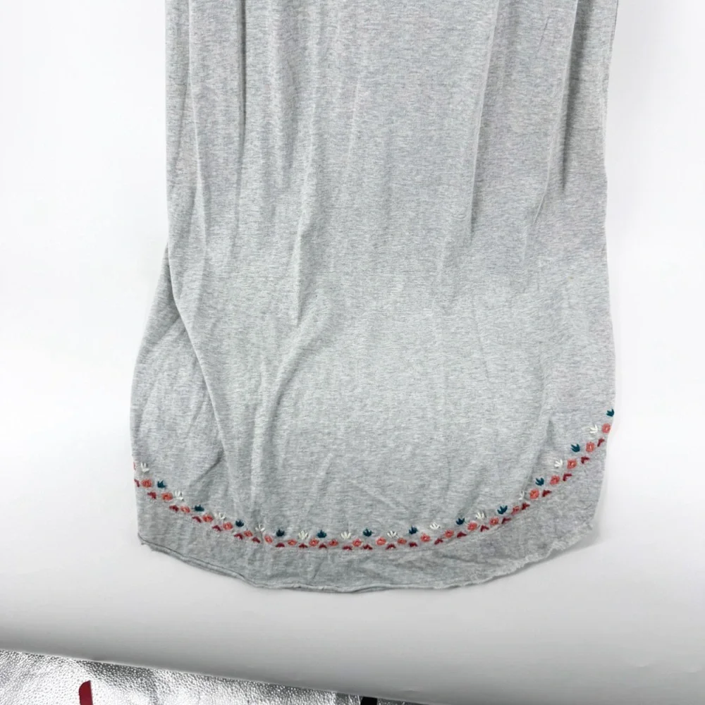 ✅ Soft Surroundings SIZE Small Floral Embroidered MidGray Embroidered‎ Dress